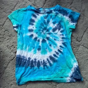 Alex tie-dyed tee shirt with heart shaped pocket.